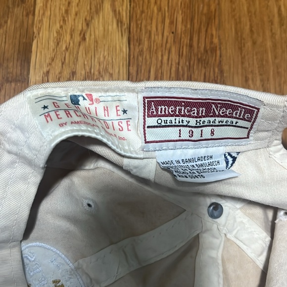 Set of five yankee baseball caps - Picture 9 of 14